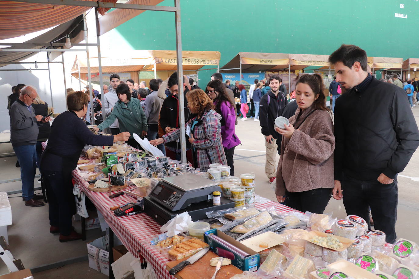 Fotos: Feria de quesos en Munilla