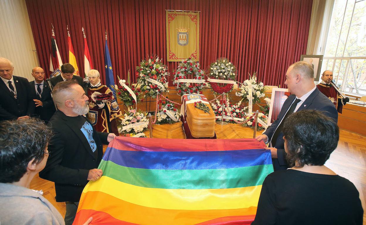 Imagen de la capilla ardiente, este sábado. 