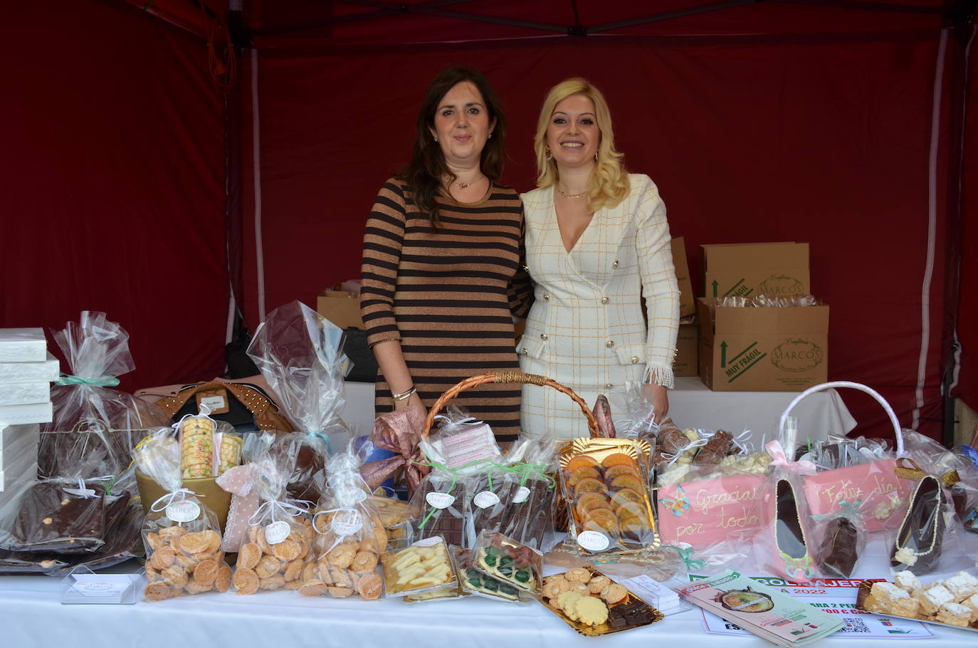 Fotos: La Calahorra más dulce se exhibe en la XVI edición de la Feria de Golmajería