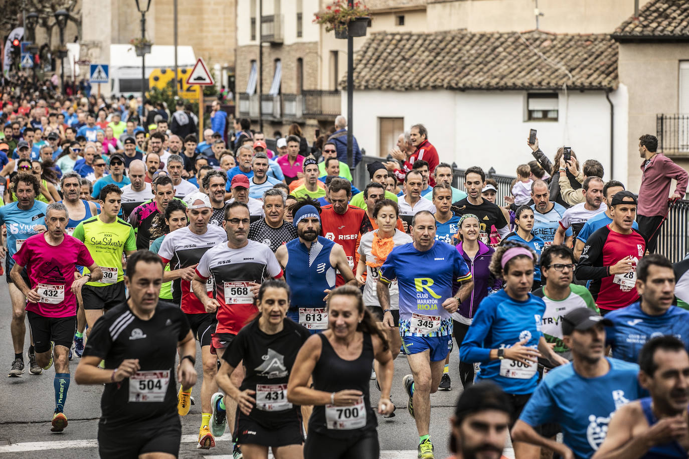 Fotos: Rubio y Castán vencen en una Enre Viñedos que ha reunido a 700 atletas en Cenicero