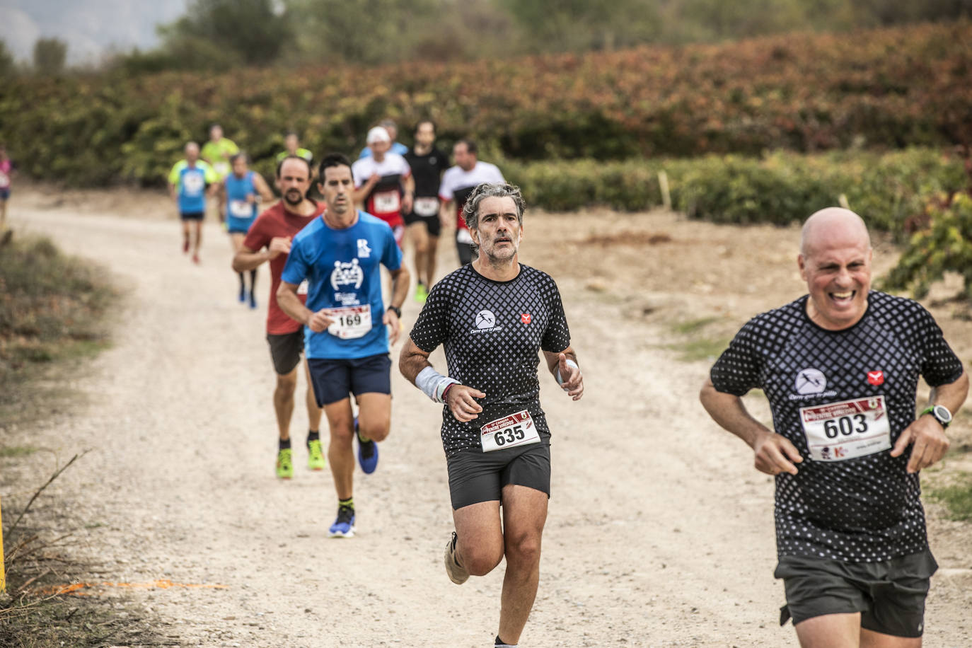 Fotos: Atletas entre las viñas