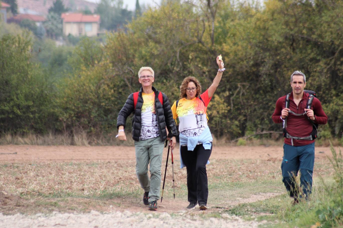 Fotos: Visita al Valle de la Lengua: doscientas personas recorren el Camino Real entre Nájera y San Millán de la Cogolla