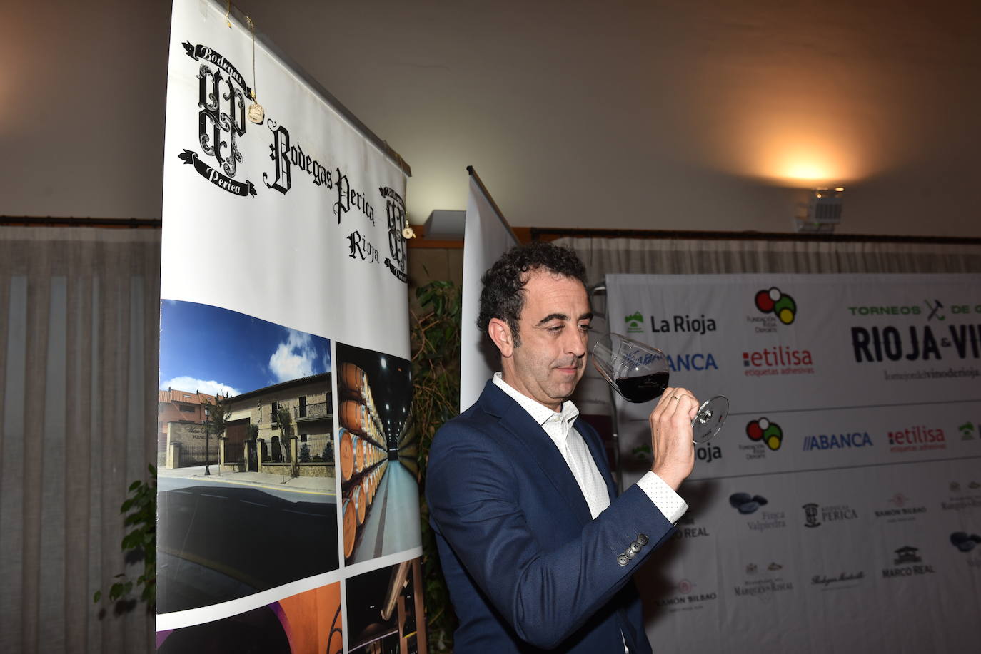 Fotos: Cata y entrega de premios del torneo de golf de Bodegas Perica