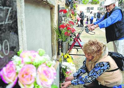 Imagen secundaria 1 - El cementerio de Alfaro, Calahorra y Santo Domingo. 