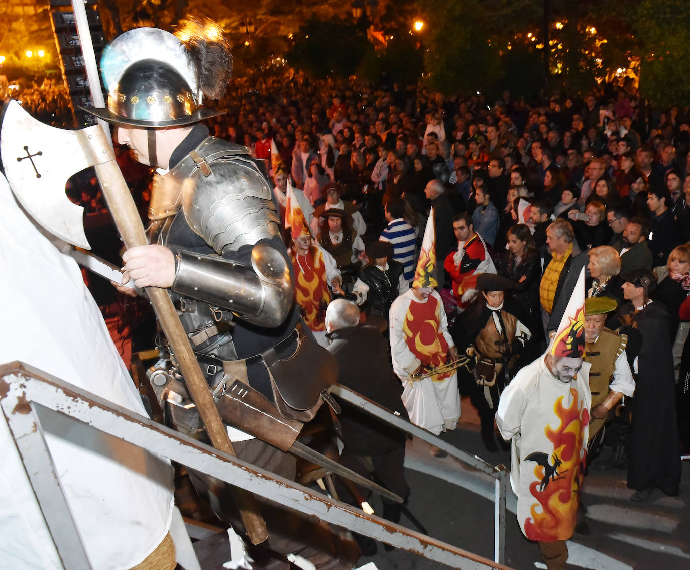 Fotos: Logroño, envuelto en brujería