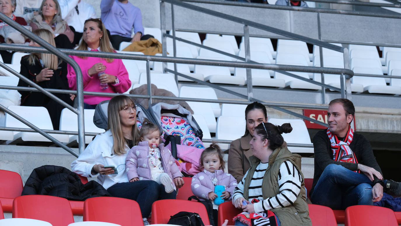 Fotos: Ambiente de derbi en Las Gaunas