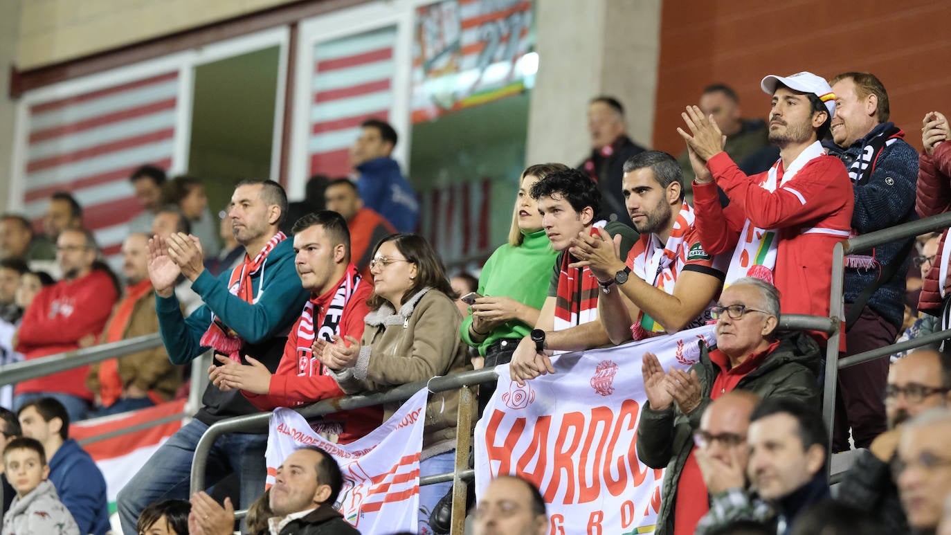 Fotos: Ambiente de derbi en Las Gaunas