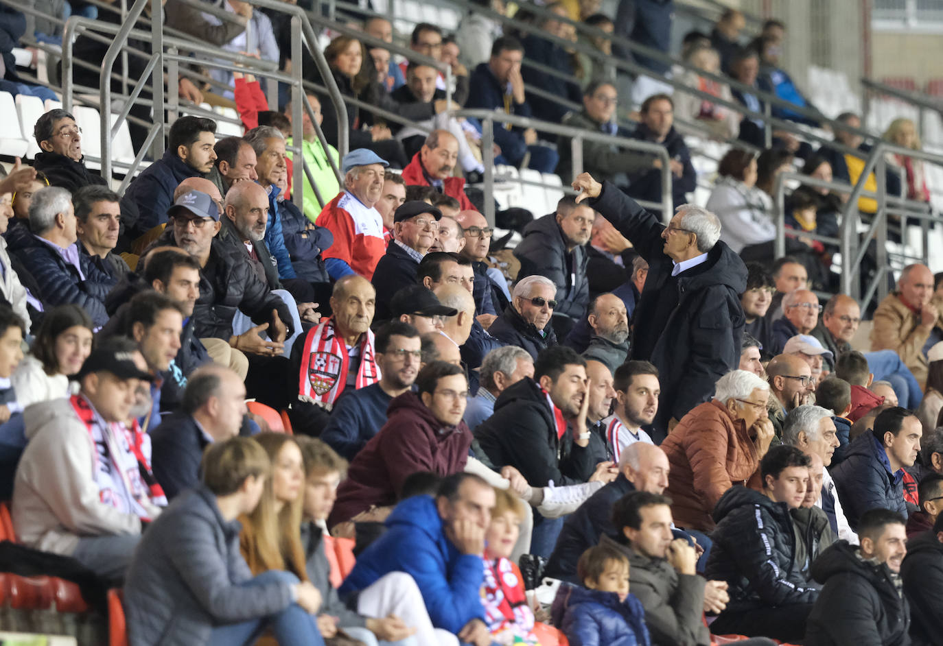 Fotos: Ambiente de derbi en Las Gaunas