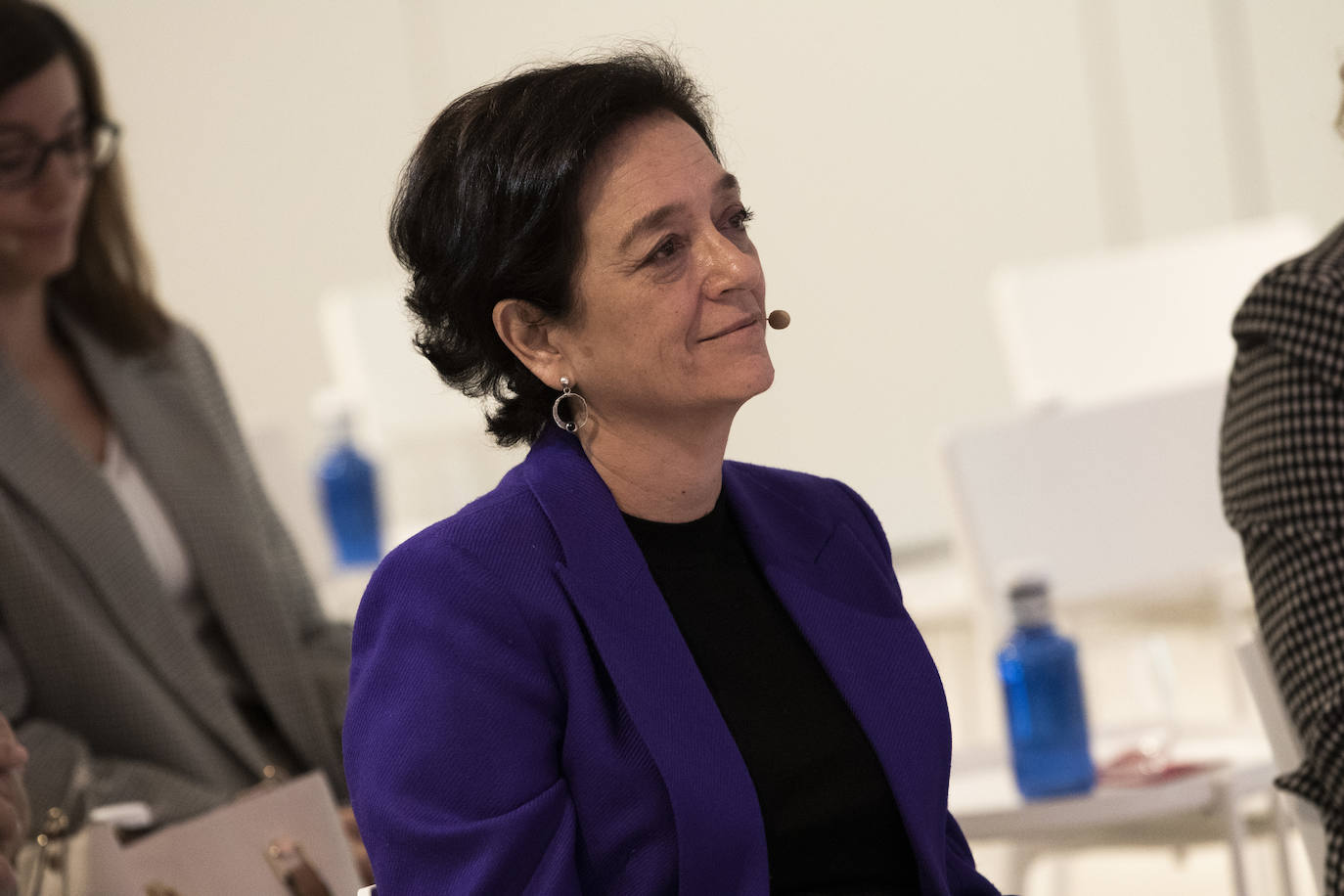 Fotos: &#039;Respuestas sectoriales al reto de la sostenibilidad&#039;, foro organizado por el Grupo Vocento y patrocinado por el Consejo Regulador de la Denominación de Origen Calificada (DOCa) Rioja