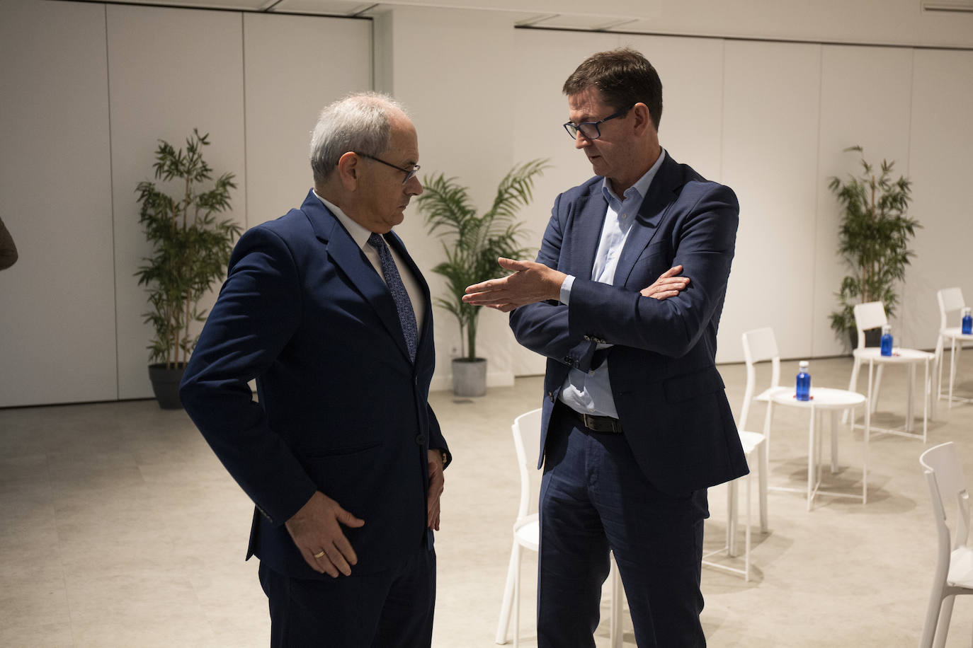 Fotos: &#039;Respuestas sectoriales al reto de la sostenibilidad&#039;, foro organizado por el Grupo Vocento y patrocinado por el Consejo Regulador de la Denominación de Origen Calificada (DOCa) Rioja