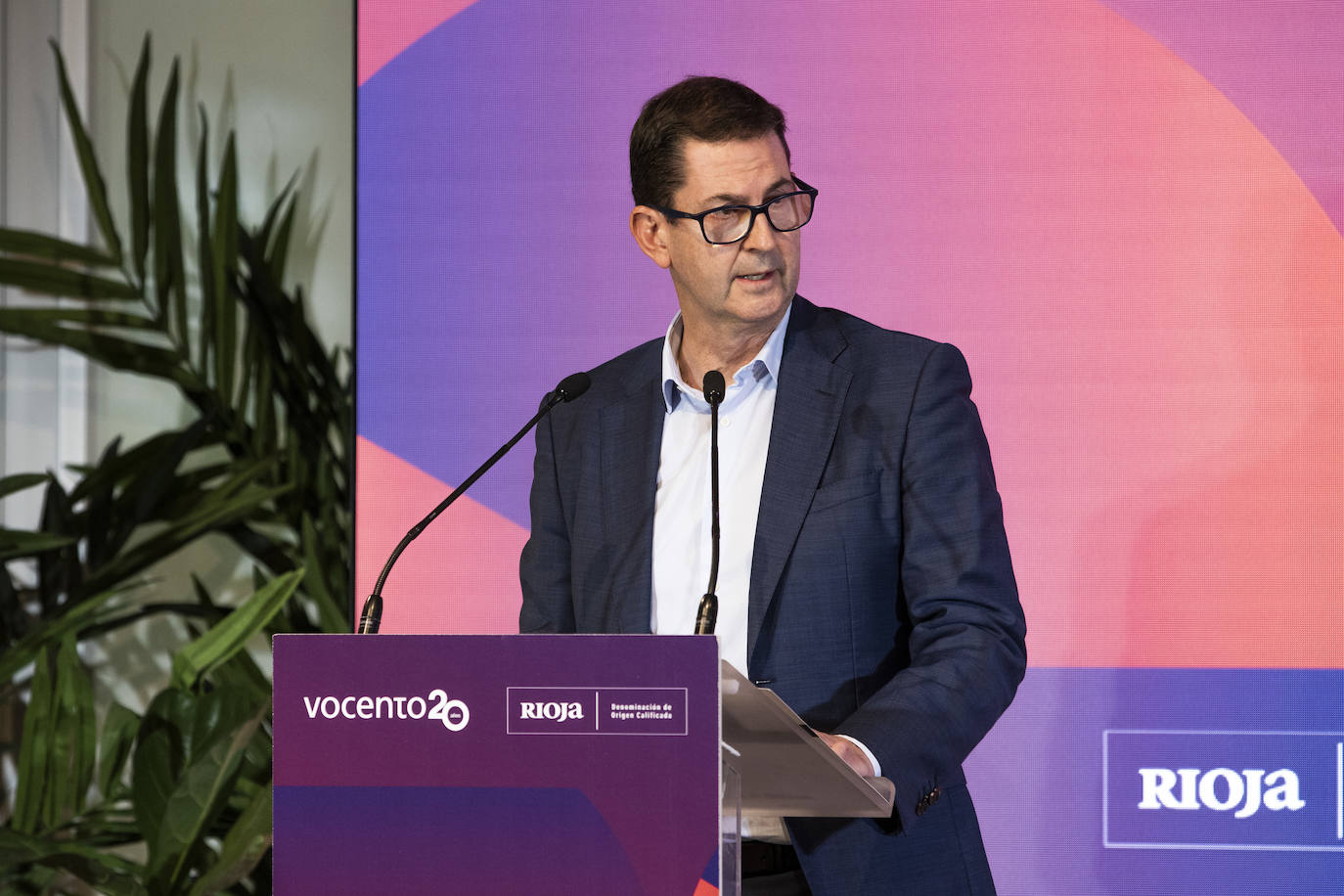 Fotos: &#039;Respuestas sectoriales al reto de la sostenibilidad&#039;, foro organizado por el Grupo Vocento y patrocinado por el Consejo Regulador de la Denominación de Origen Calificada (DOCa) Rioja