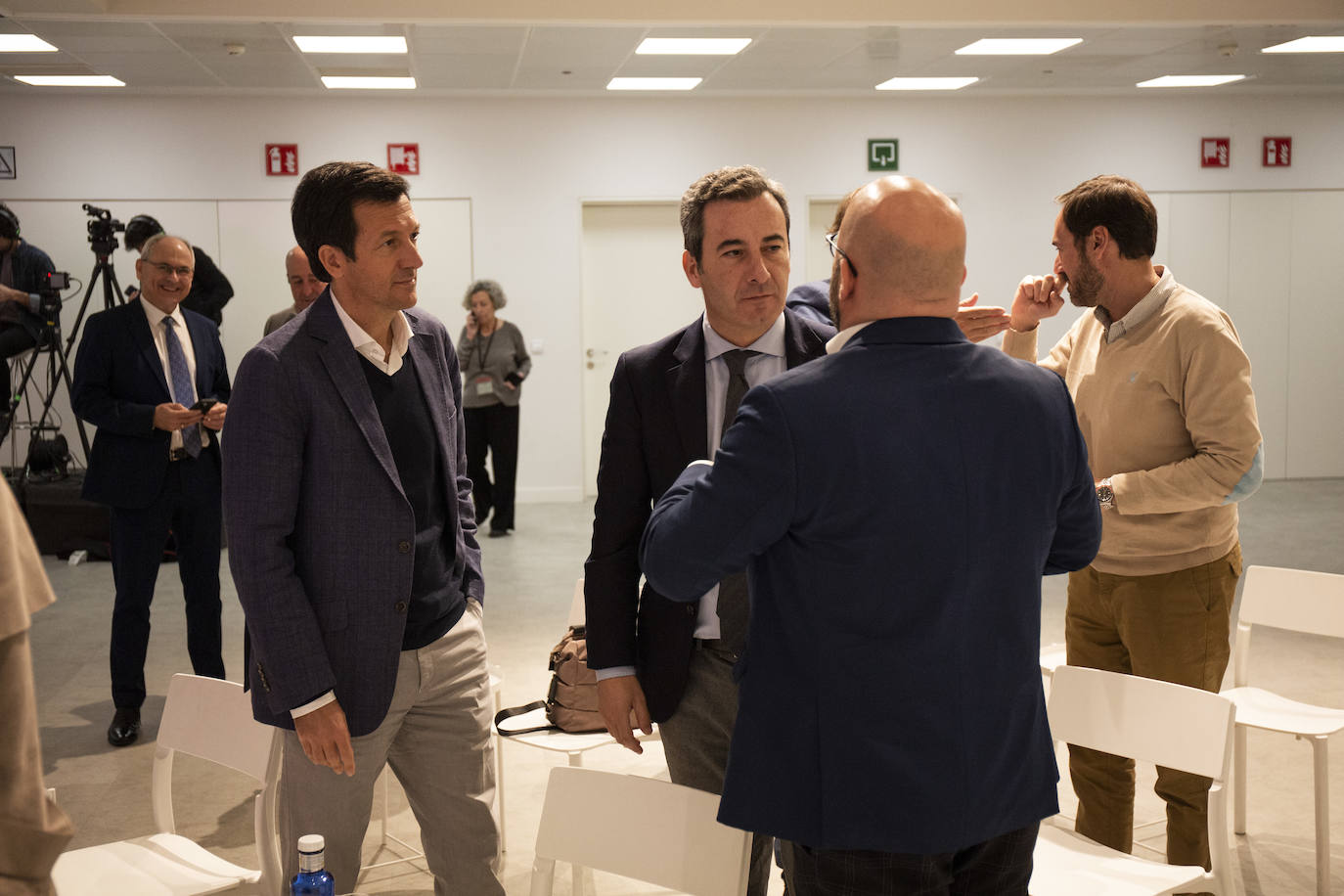Fotos: &#039;Respuestas sectoriales al reto de la sostenibilidad&#039;, foro organizado por el Grupo Vocento y patrocinado por el Consejo Regulador de la Denominación de Origen Calificada (DOCa) Rioja