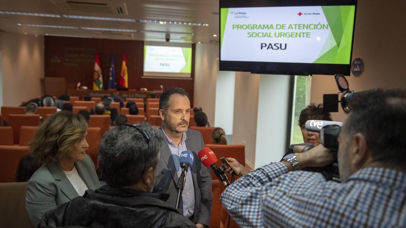 Presentación de la jornada formativa de este miércoles con Arraiz y González. 