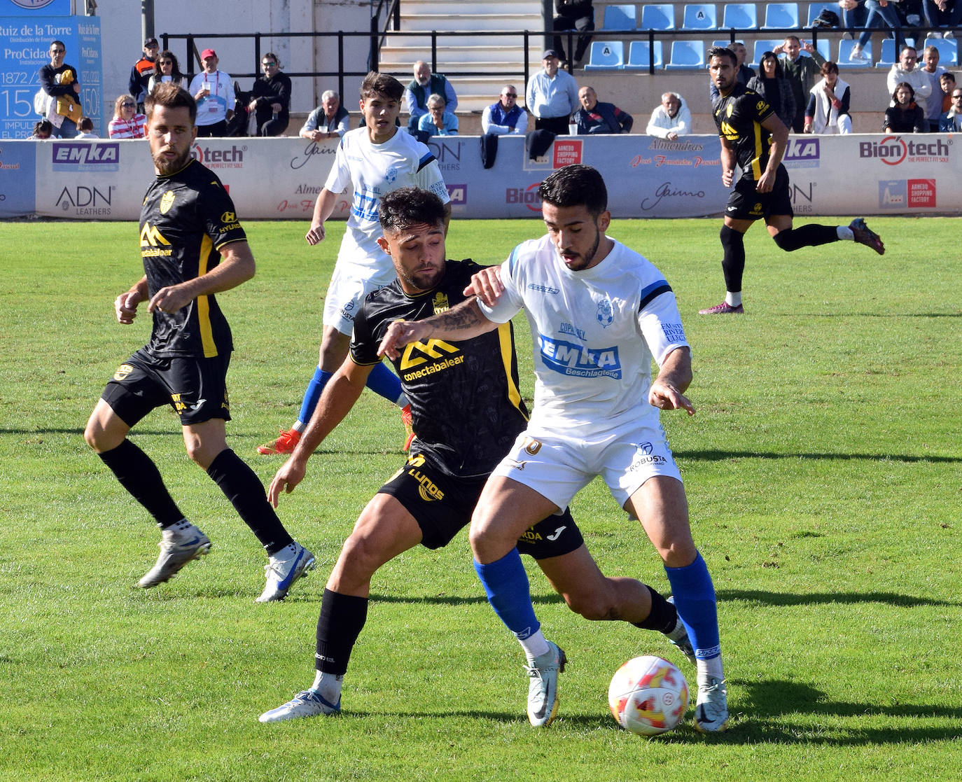 Fotos: Los penaltis catapultan al Arnedo