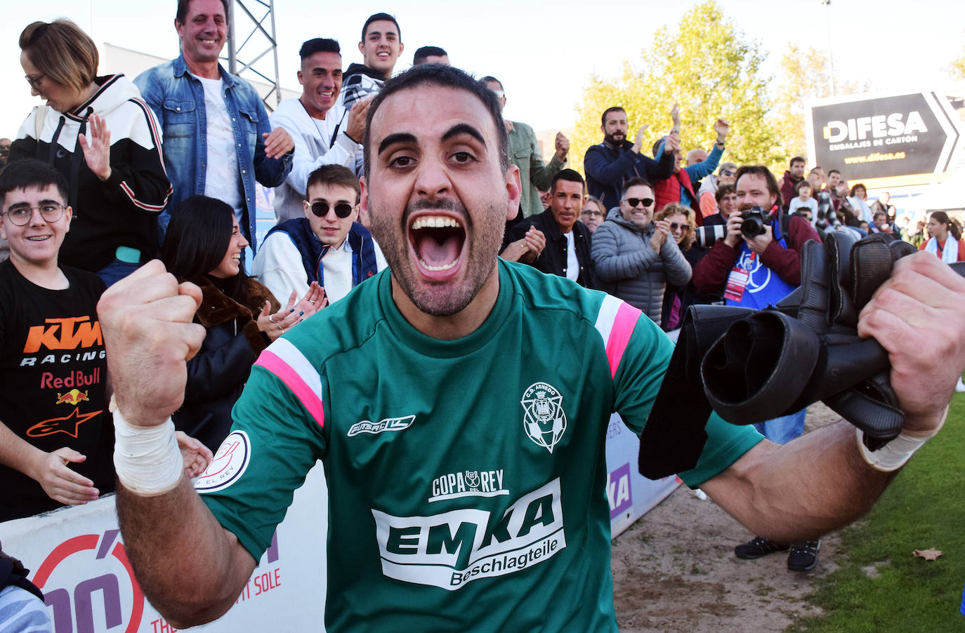 Fotos: Los penaltis catapultan al Arnedo