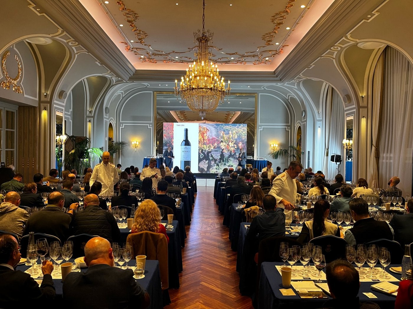 Un momento de la cata profesional en el Mandarin Oriental Ritz Madrid. 