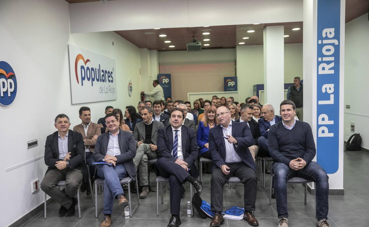 El PP denuncia que el Gobierno riojano sustituya las ponencias legislativas por un Whatsapp