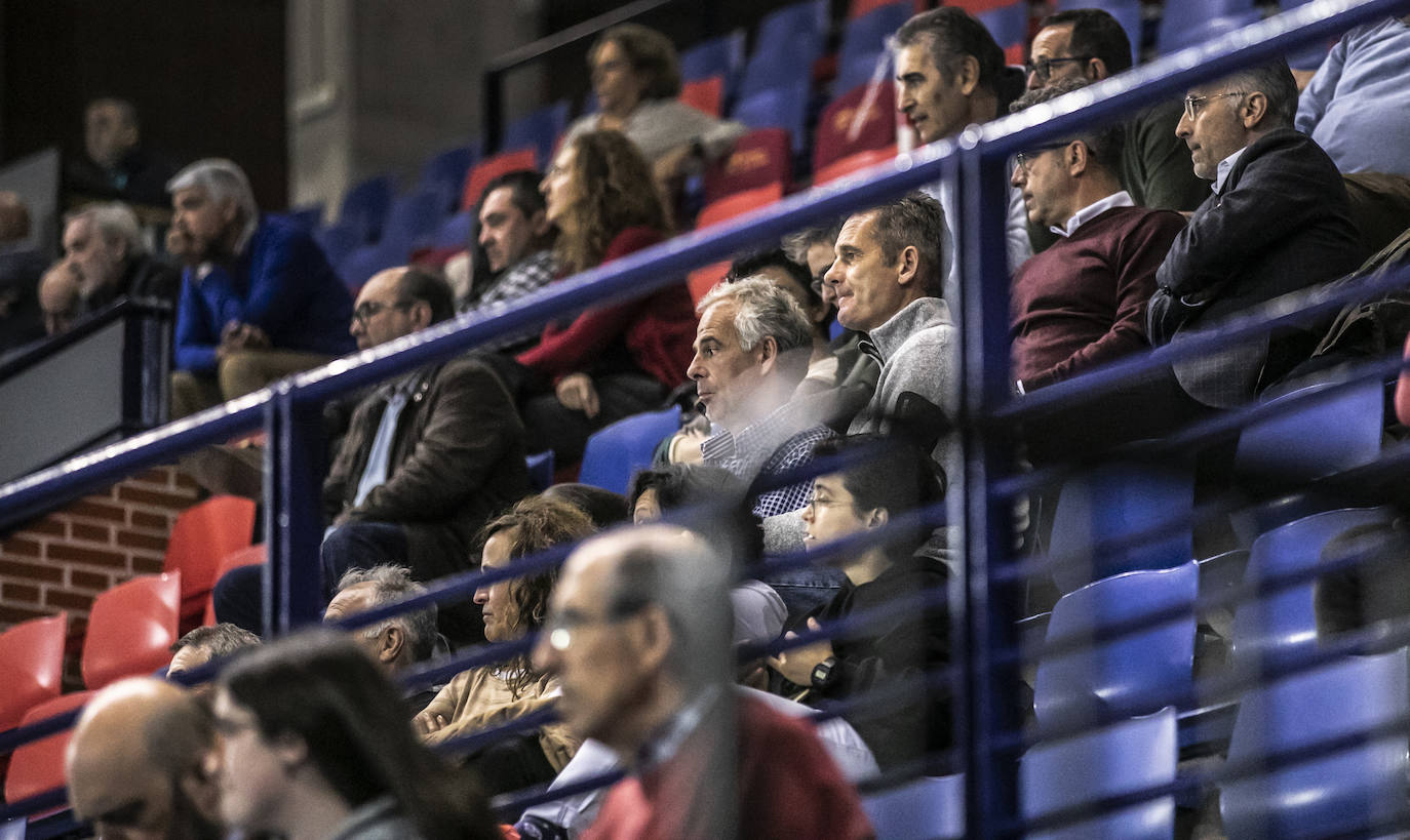 Fotos: El Ciudad de Logroño-Barcelona, en imágenes