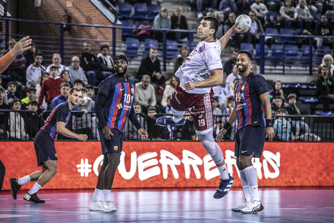 Fotos: El Ciudad de Logroño-Barcelona, en imágenes