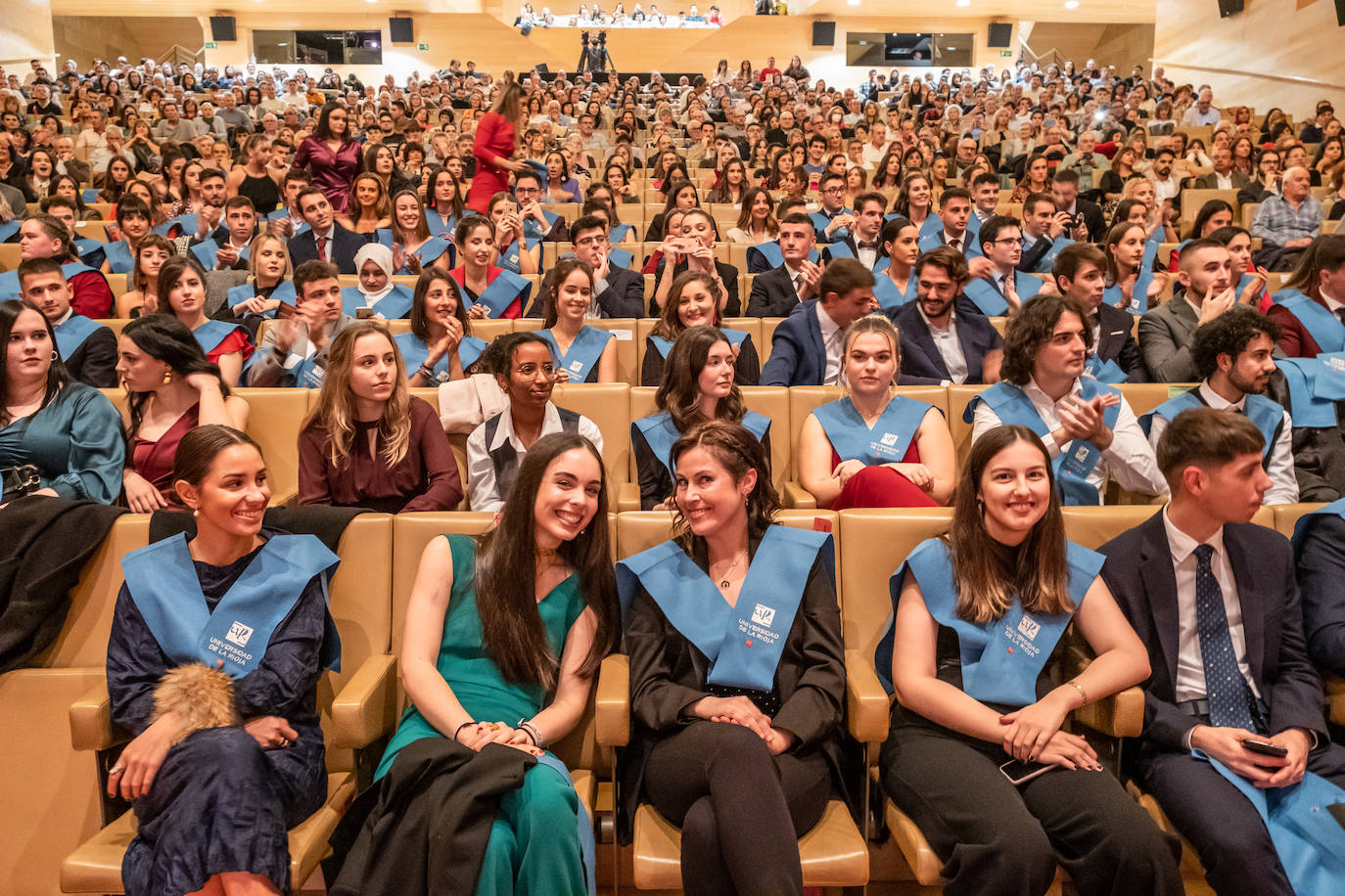 Fotos: Acto de graduación en la Facultad de Letras