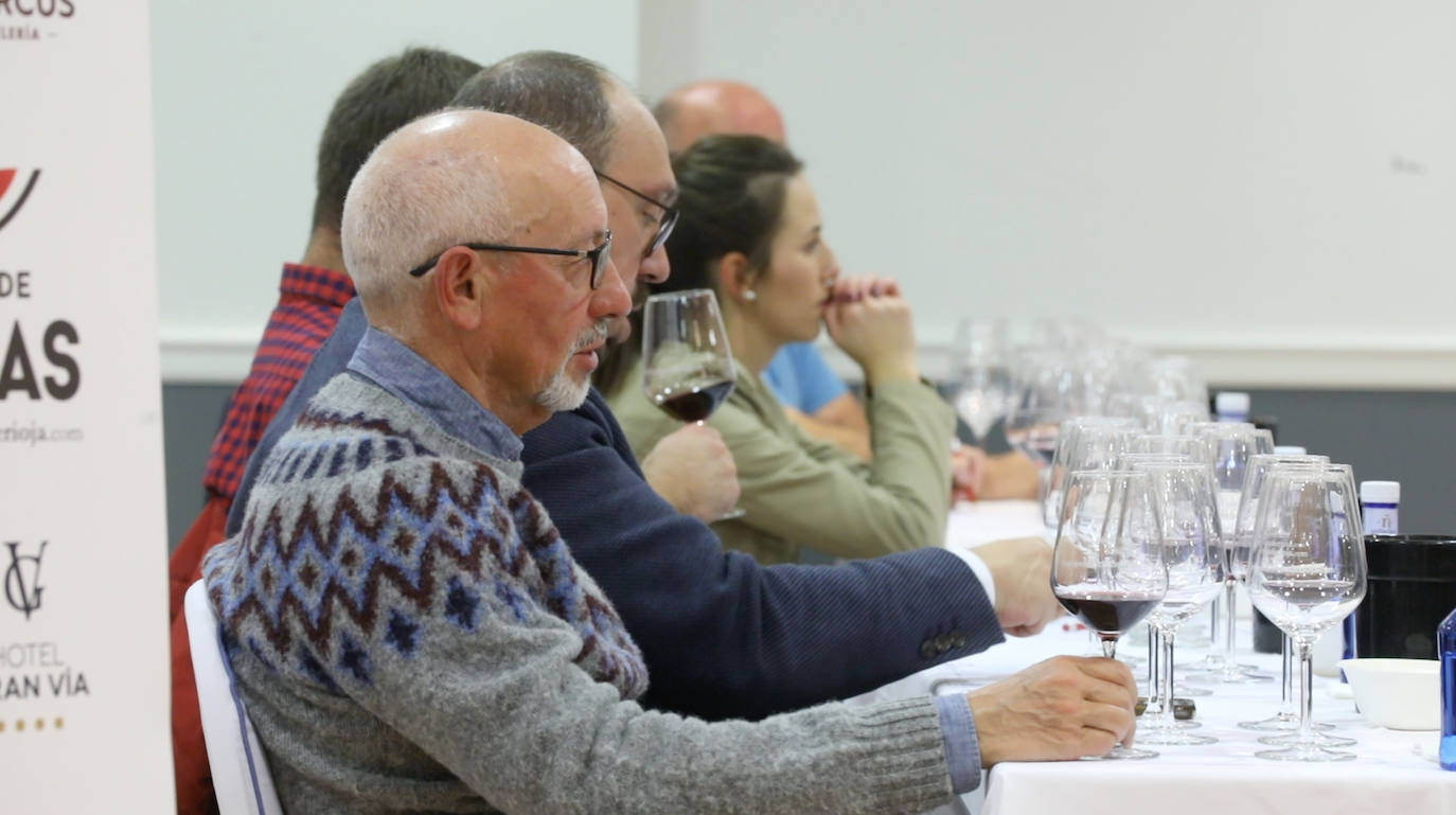 Fotos: Pilar Fernández Eguíluz (Peña la Rosa, Ábalos) protagonizó el club de catas