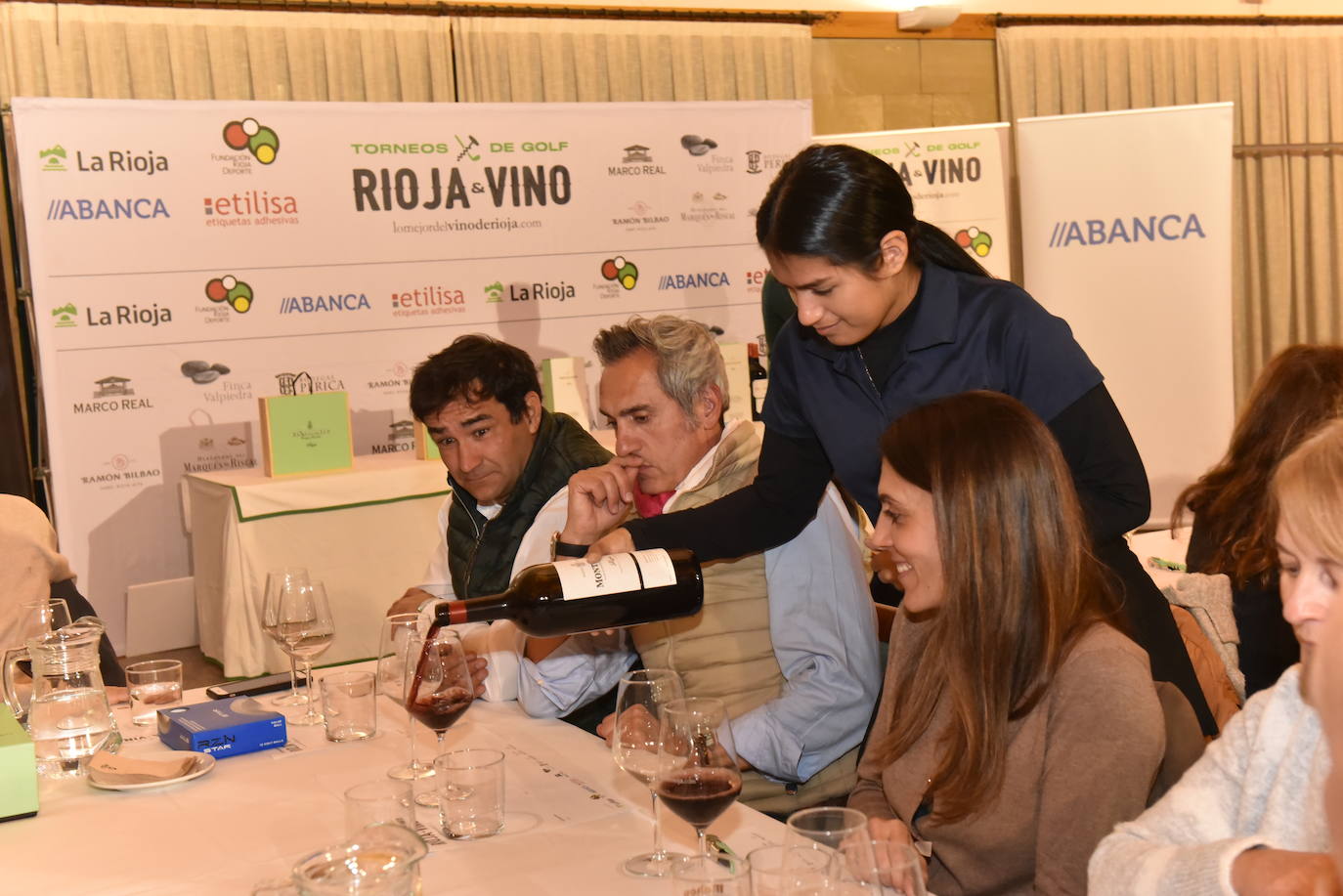 Fotos: Entrega de premios y cata de Bodegas Montecillo en los Torneos &#039;Rioja&amp;Vino&#039;