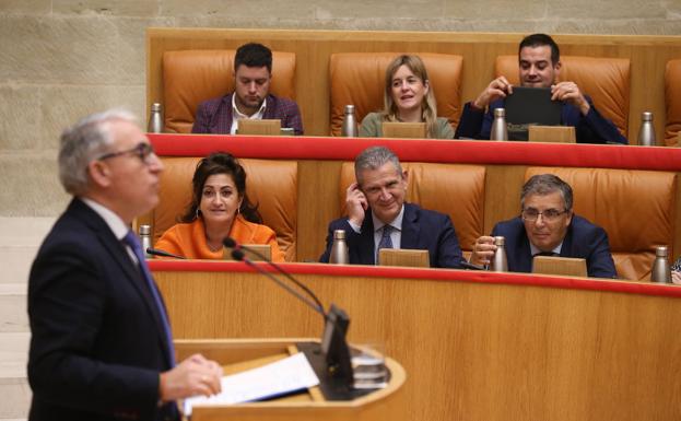 Garrido, durante su intervención en el Parlamento. 