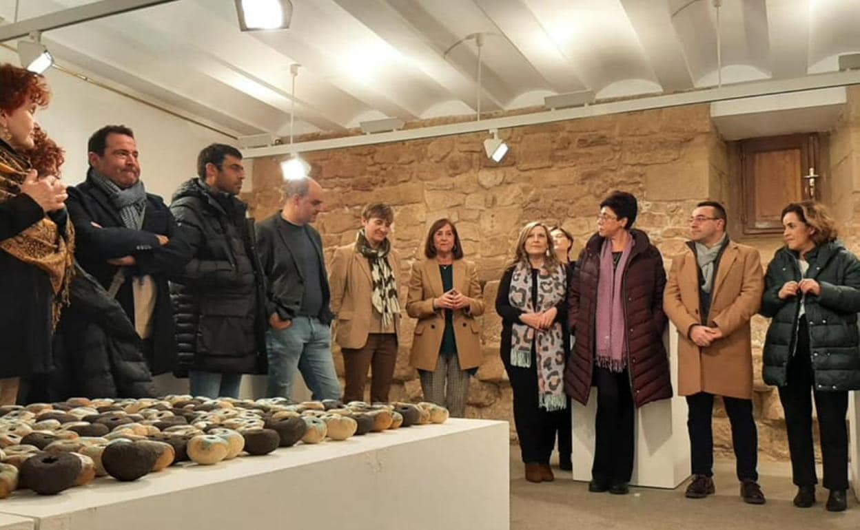 Inauguración de la muestra cerámica de Vladica Sivcev. 