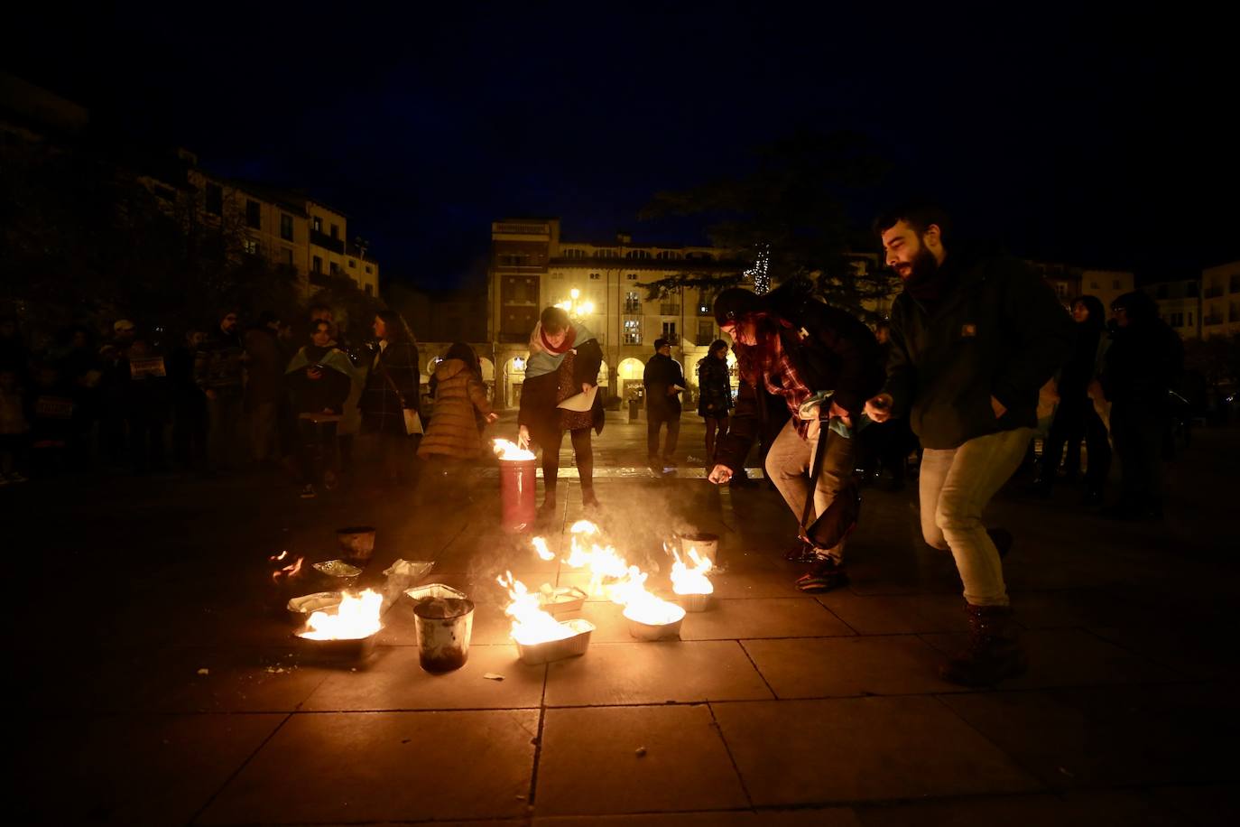 Fotos: Gylda y Marea Arcoíris reclaman con una protesta en Logroño una ley trans «sin recortes»