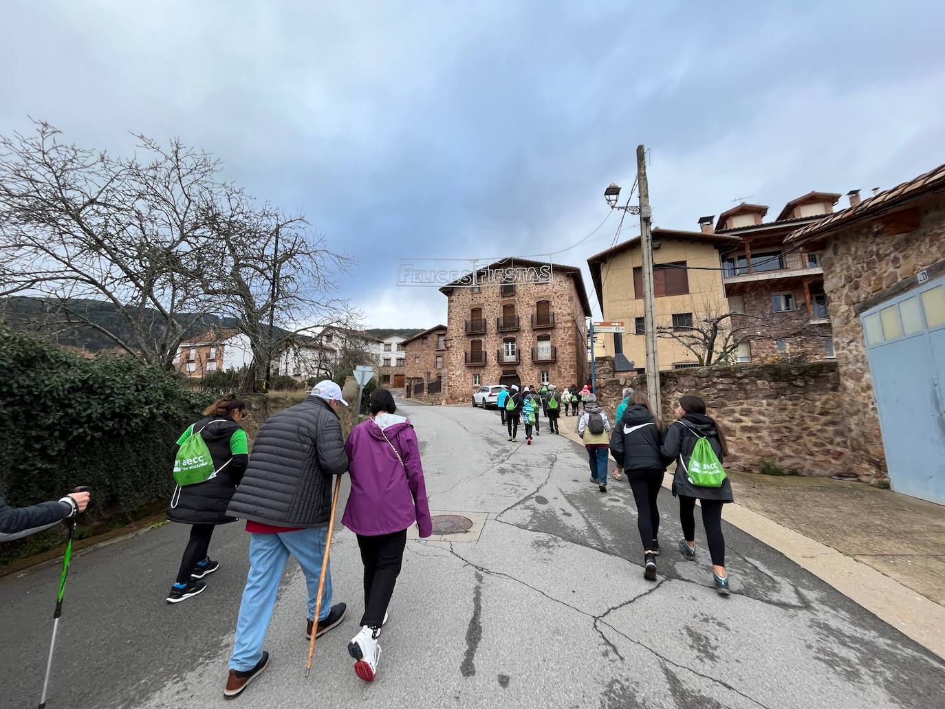 Fotos: Marcha solidaria en el Rasillo en favor de la Asociación Española contra el Cáncer