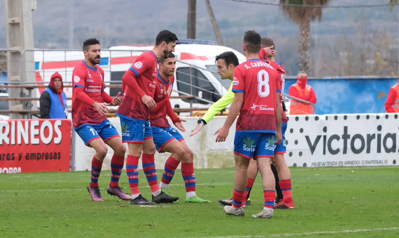 Fotos: El Calahorra empata con el Castellón