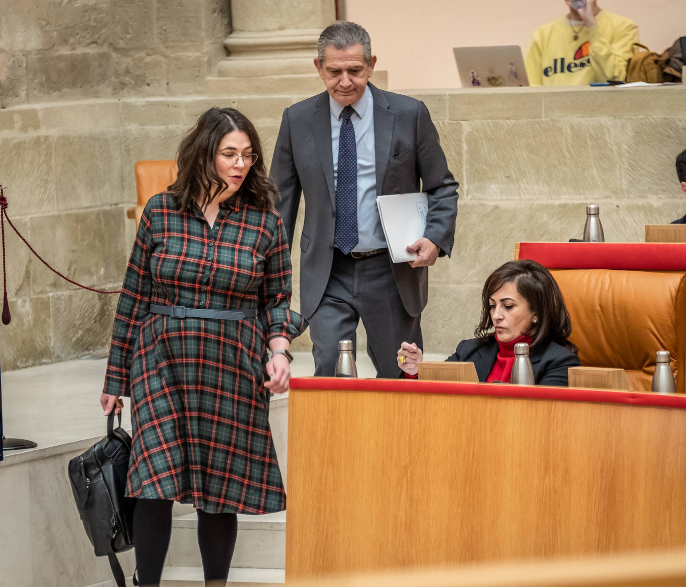 Fotos: Pleno de presupuestos en el Parlamento de La Rioja