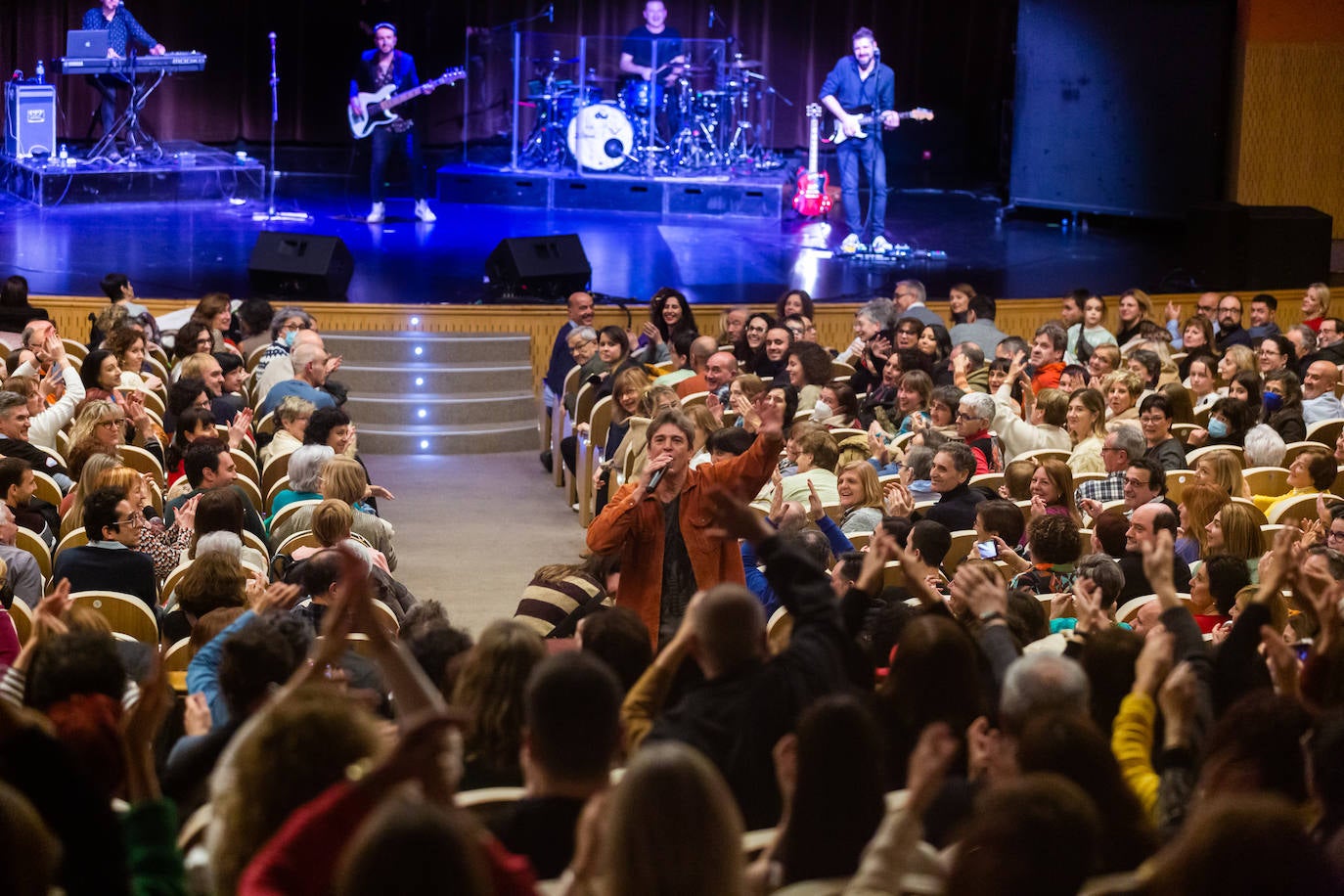 Fotos: Éxito del concierto de Danza Invisible, Tam Tam Go y Denorte
