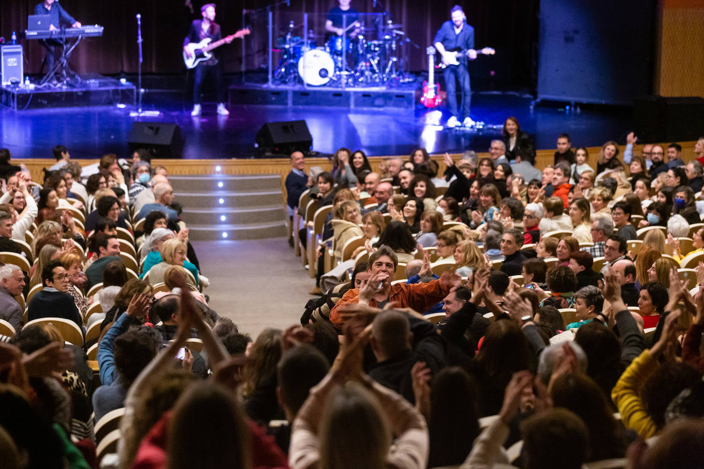 Fotos: Éxito del concierto de Danza Invisible, Tam Tam Go y Denorte