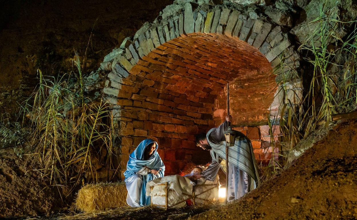 Una de las escenas del Belén Viviente de Alcanadre.