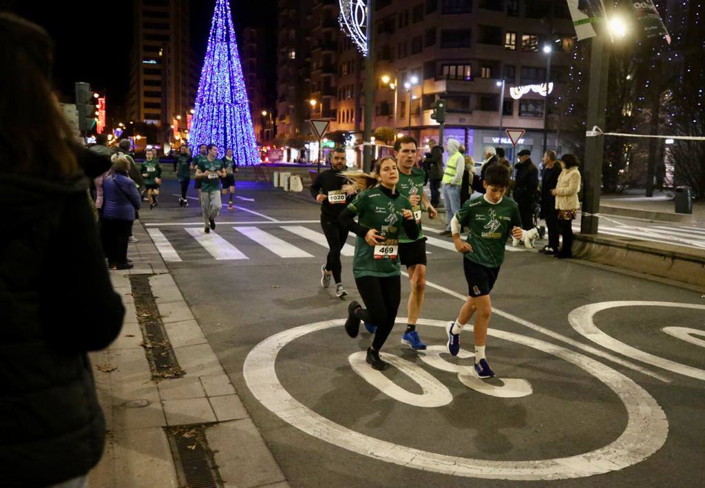 Fotos: David Martínez se impone de nuevo en la San Silvestre de Logroño