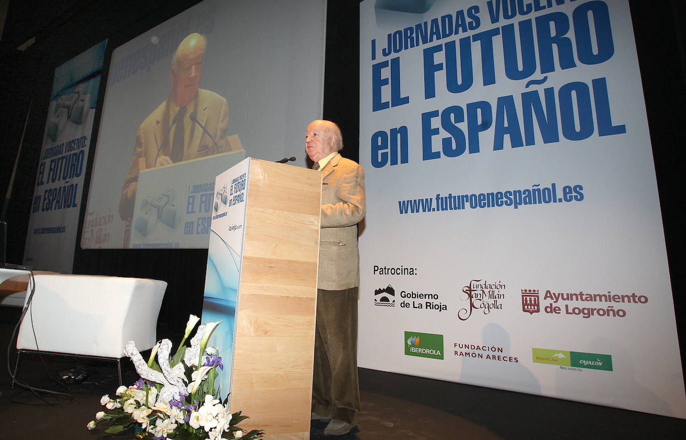 Edwards en la clausura de las I Jornadas 'El futuro en Español' organizadas por Diario LA RIOJA y Vocento.