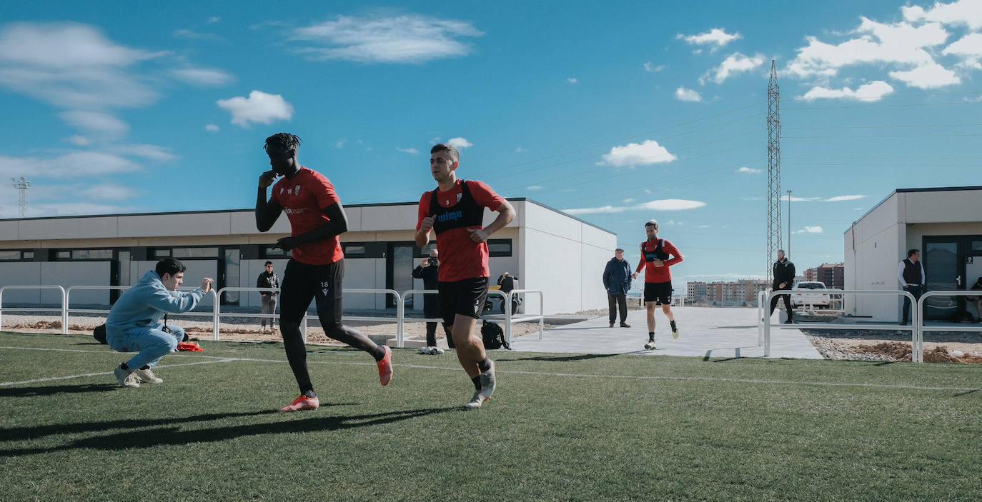 Primeros pases en la nueva ciudad deportiva de la UDL