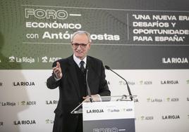 El presidente del Consejo Económico y Social (CES) de España, Antón Costas, durante su intervención.