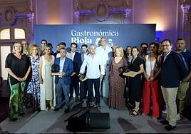 Premiados, organizadores y patrocinadores en la Gala Gastronómica Rioja del año pasado.