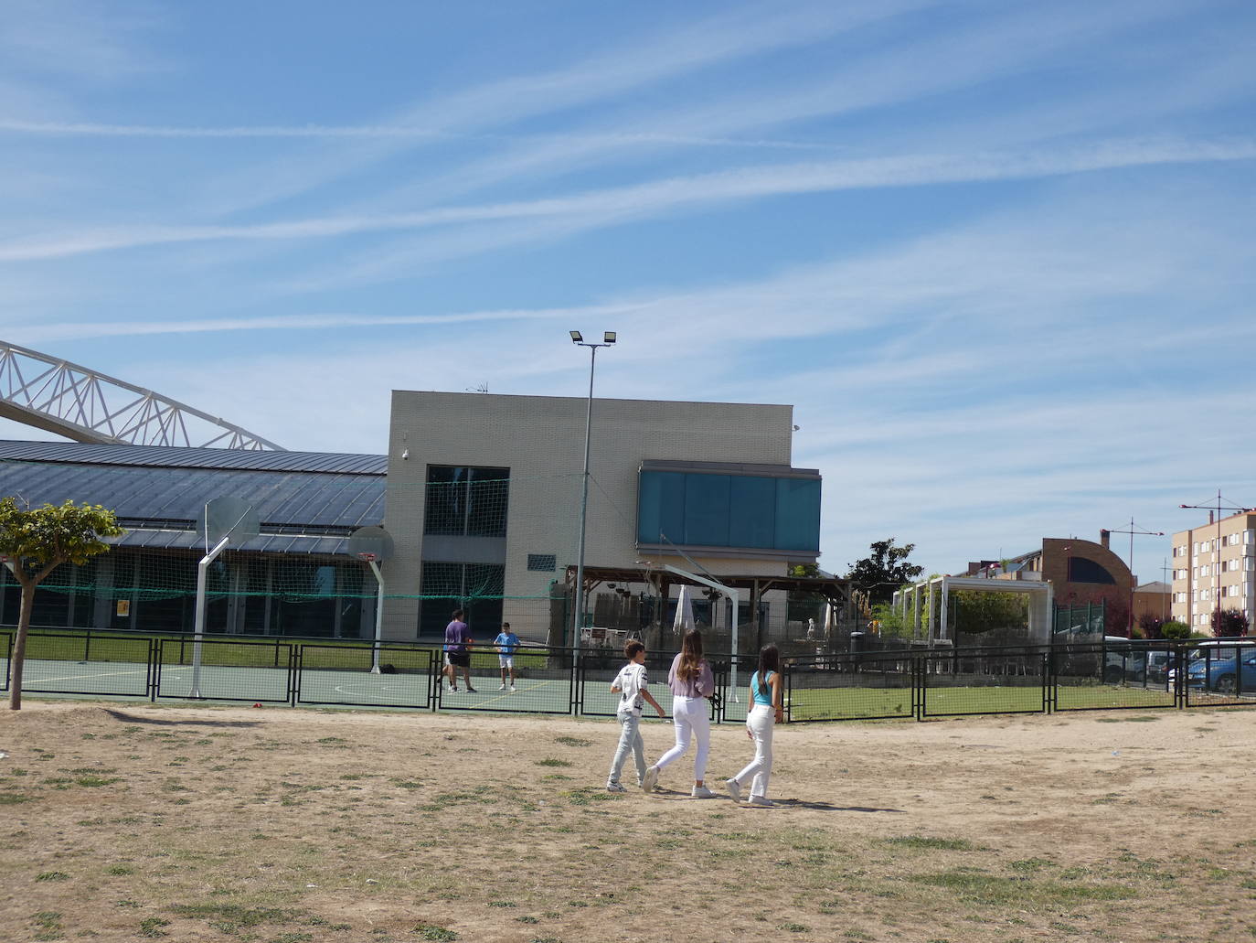 Zona donde se construirán las pistas de pádel.