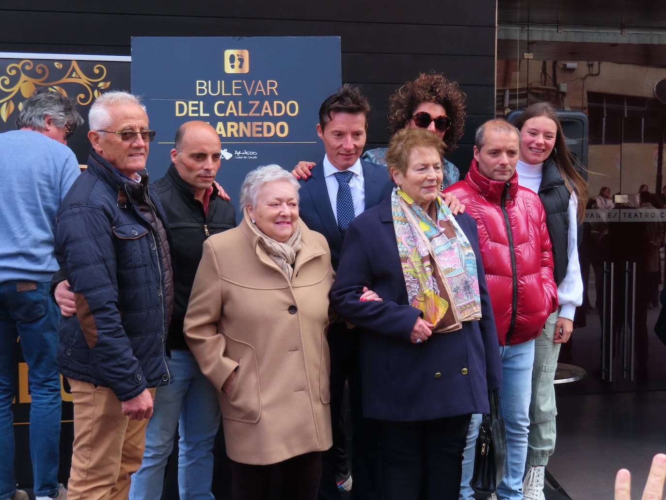 Diego Urdiales deja su huella en el Bulevar del Calzado