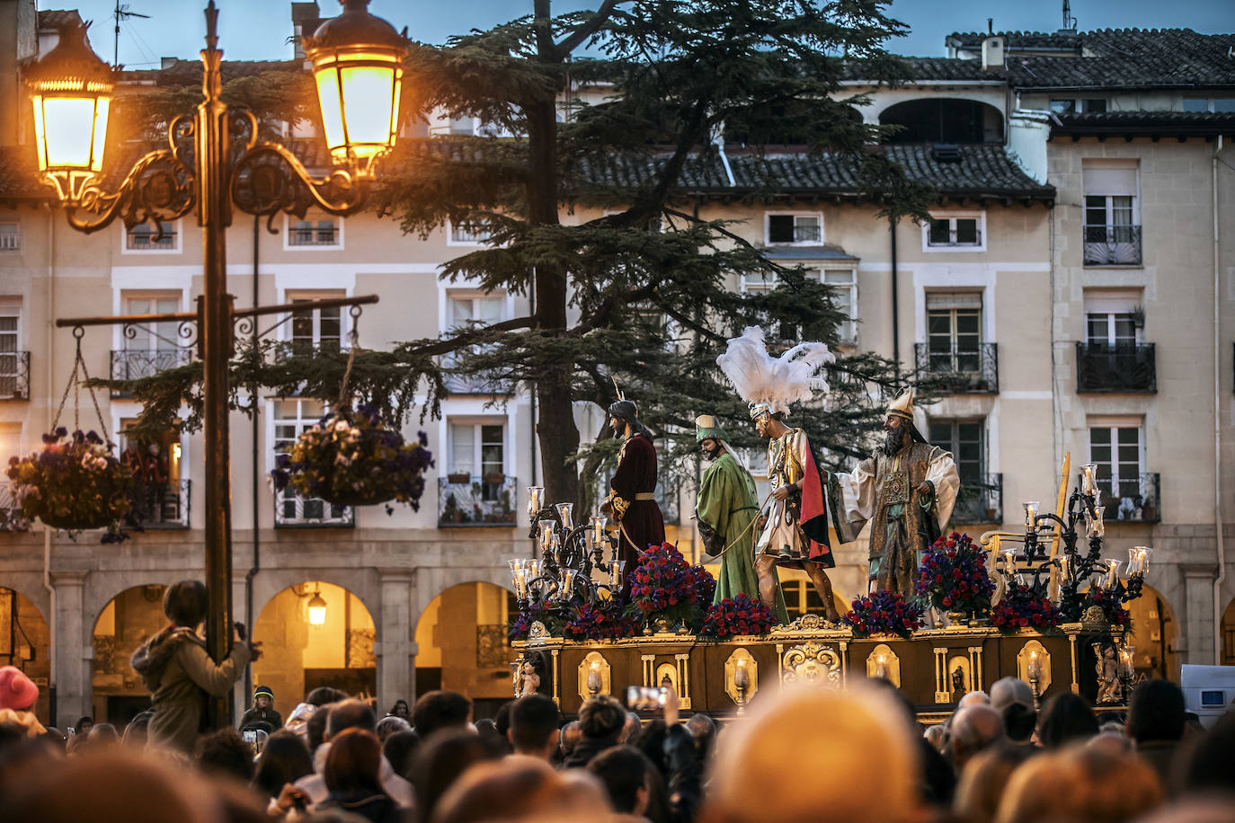 Vía Crucis Penitencial de Jesús Cautivo