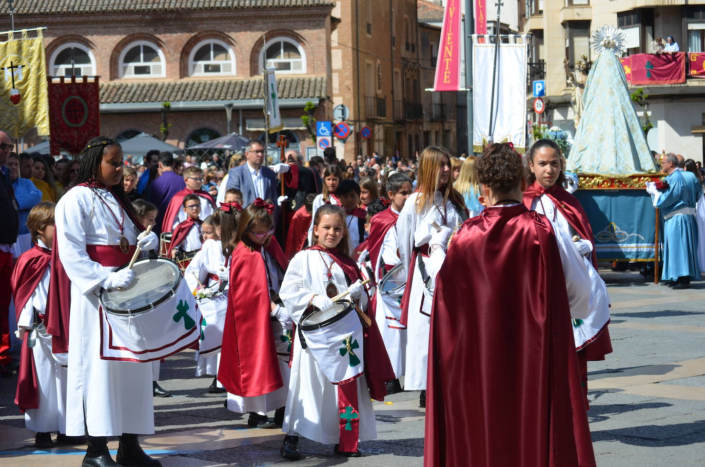 Procesión del Resucitado en Calahorra