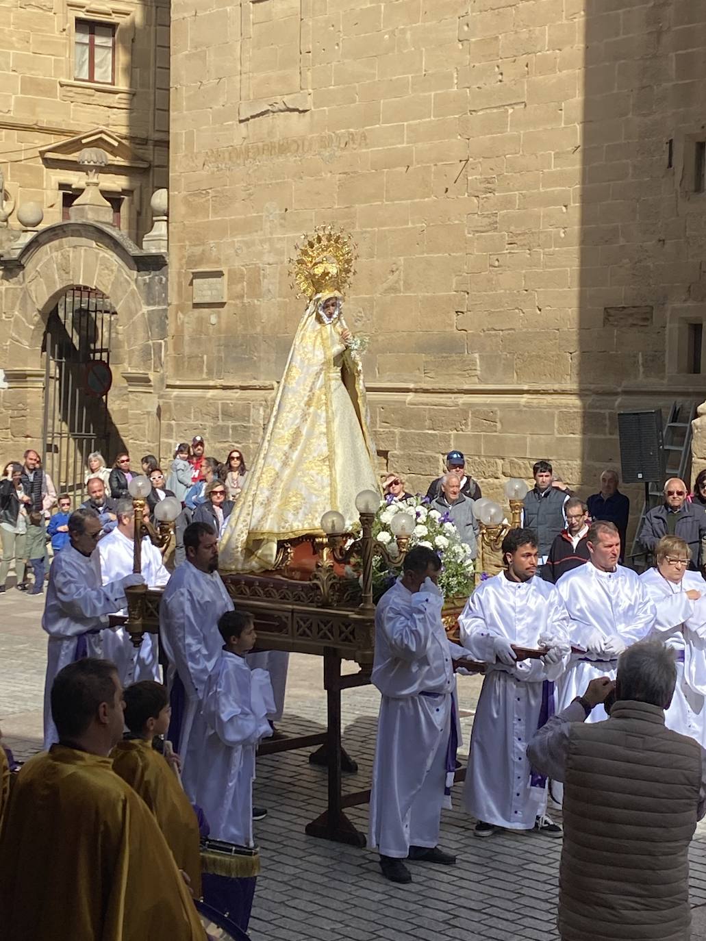 Haro festeja la Resurrección