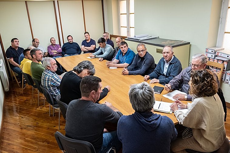 Reunión de las comunidades de regantes del Iregua.