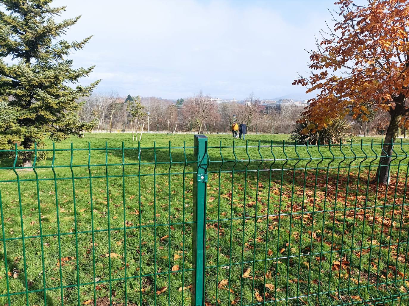 Zona de esparcimiento canino en el parque de La Concordia.