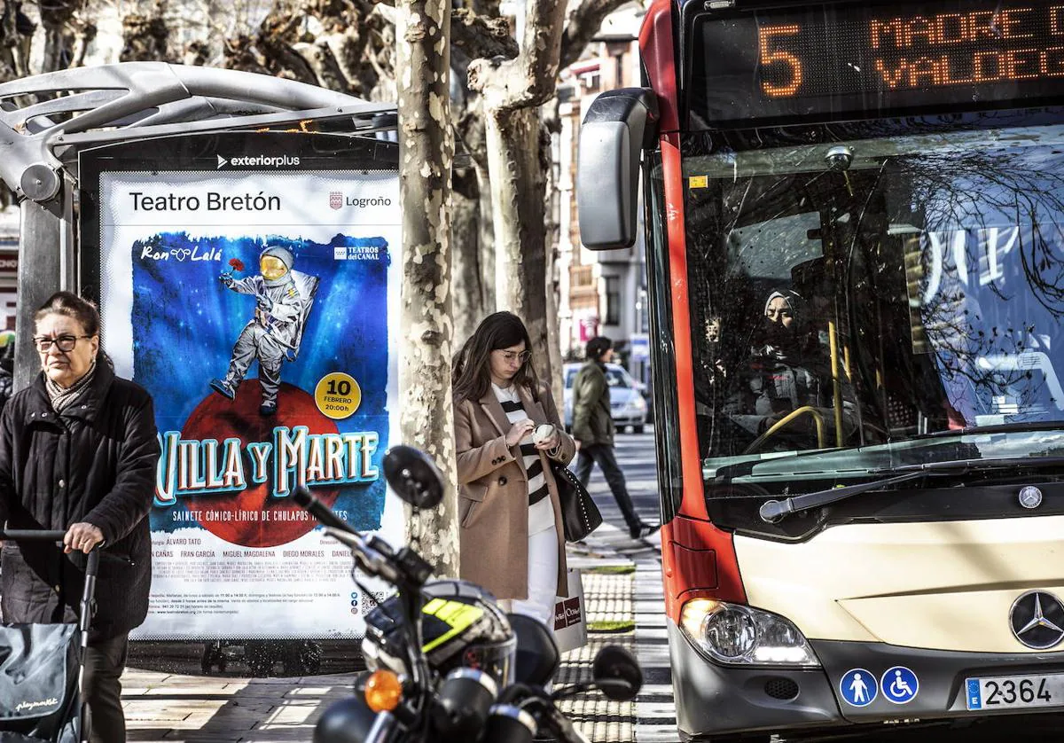 Ocho Líneas De Autobús Y Calles Afectadas Por La Carrera De La Mujer De ...