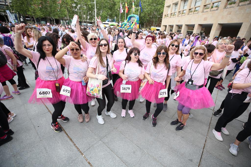 Clase de zumba tras la Carrera de la Mujer de Logroño