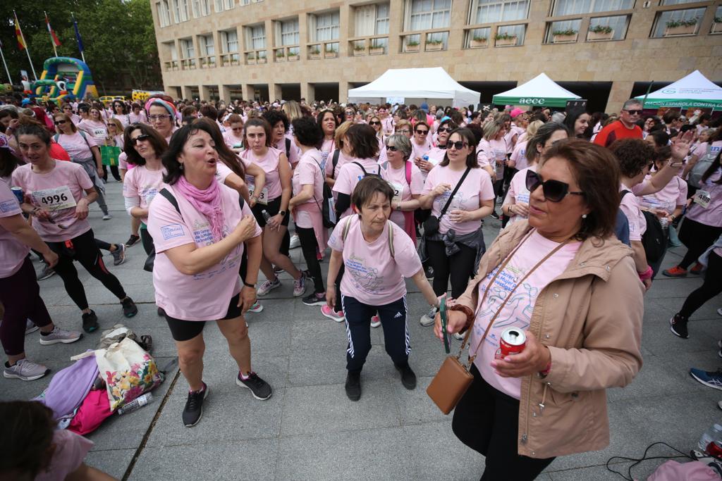 Clase de zumba tras la Carrera de la Mujer de Logroño